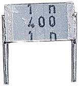 MKT fóliakondenzátor, radiális, álló 100 nF 250 V/AC 10 % RM 7,5 mm 9 x 3,2 x 6,1 mm Epcos B32560-J3