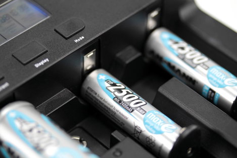 Ceruza akku AA, NiMH, 1,2V 2500 mAh, 4 db, Ansmann maxE LR06, AA, LR6, AAB4E, AM3, 815, E91, LR6N 13. kép
