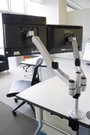 Asztalra szerelhető dupla monitortartó, gáznyomásos technika, Grommet- és C csíptető, SpeaKa Profess 7. bélyegkép