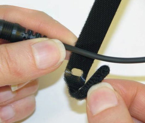 Tépőzáras kábelkötöző, tépőzáras szalag 110 mm x 11 mm Fekete TRU COmPONENTS 800-330-Bag 4. kép