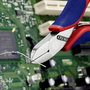 Oldalcsípőfogó, elektronikai, Knipex 77 02 115 2. bélyegkép