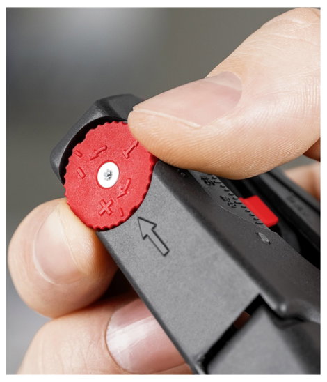 Automatikus vezetékcsupaszoló, blankoló fogó 0,03...10 mm², Knipex 12 40 200 10. kép