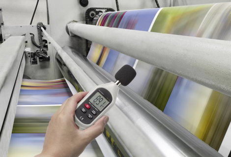 Zajszintmérő, decibel mérő 30-130 dB 31,5 Hz - 8 kHz Voltcraft SL-10 7. kép