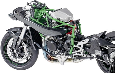 Tamiya 300014131 Kawasaki NINJA H2R Motorkerékpár építőkészlet 1:12 7. kép