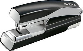 Leitz 5505-00-95 5505-00-95 Lapos tűzőgép Fekete Tűzőteljesítmény: 30 lap (80 g/m²)