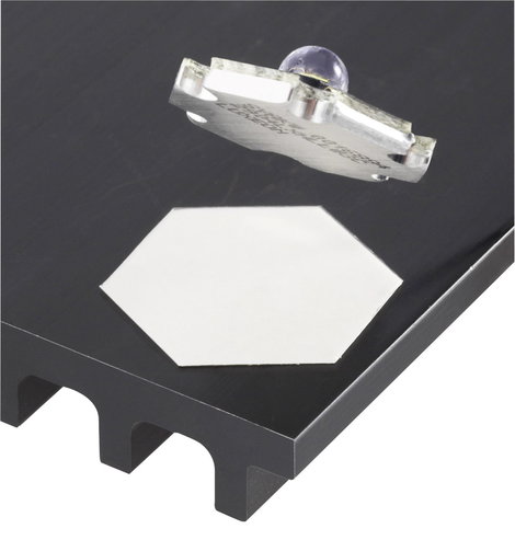Öntapadós hővezető lap 0.9 W/mK 23 x 19,9 x 0,19 mm, 3M 8940 2. kép