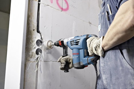 Bosch Professional GBH 4-32 DFR SDS-Plus-Fúrókalapács 900 W Hordtáskával 3. kép