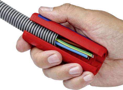 Knipex Hullámcső vágó TwistCut 90 22 01 SB 4. kép