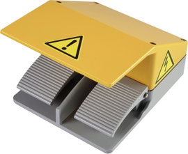TRU COMPONENTS Lábkapcsoló 220 V/AC, 380 V/AC 10 A 2 pedál 2 nitó, 2 záró 1 db
