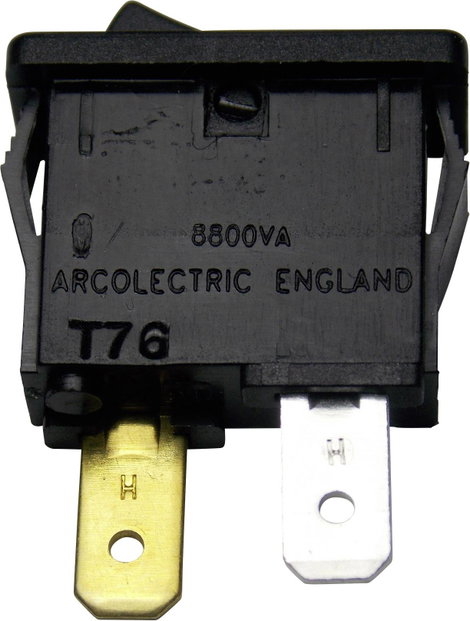 Arcolectric (Bulgin Ltd.) H8800VAAAB Billenőkapcsoló H8800VAAAB 250 V/AC 15 A 1 x KI/BE Reteszelő 1 3. kép