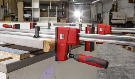 Belső bilincs REVO KRE Bessey KRE80-2K Szorítási szélesség (max.):930 mm Visszavonás:95 mm 10. kép