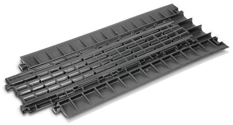 DEFENDER by Adam Hall Kábelhíd alsó rész 85103 Termoplasztikus poliuretán (TPU) Fekete Csatornák: 5 3. kép