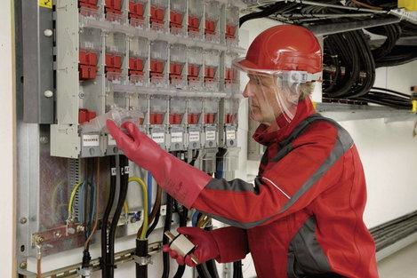 Voss Helme 2689-BU Villanyszerelő sisak EN 455 Kék 2. kép
