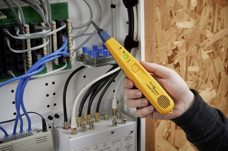Hanggenerátoros vezetékkereső 4962063 Fluke Networks PRO3000F50 Hálózat, telekommunikáció 3. kép