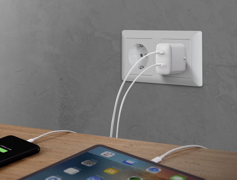 USB-s töltőkészülék max. 3000 mA, USB és USB-C alj, Voltcraft VC-11501480 4. kép