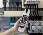 AC/DC digitális lakatfogó CAT II 1000V CAT III 600V 6000 digit, Voltcraft VC-1113 10. bélyegkép