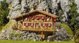 Faller 130329 H0 Magas hegyi kunyhó Moser Hut