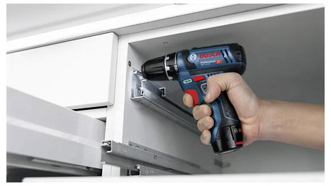 Bosch Professional GSR 12V-15 Akkus fúrógép 12 V 2. akkuval, Hordtáskával 3. kép