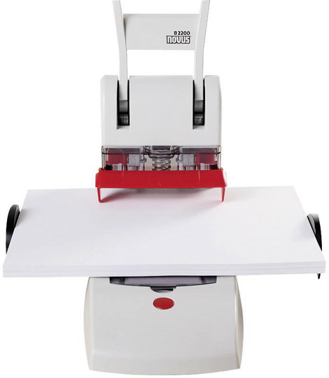 Novus Irodai lyukasztók 025-0488 Lapok száma max.: 200 lap (80 g/m²) Élénk szürke 4. kép
