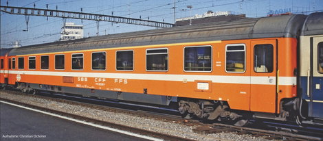 Piko H0 58531 H0 SBB Eurofima személygépkocsi