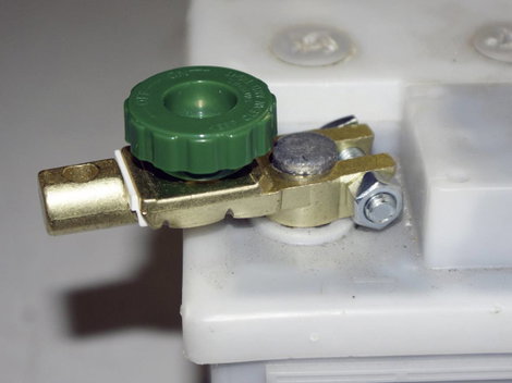 EAL 84250 Akku leválasztó kapcsoló 6 V, 12 V, 24 V 3. kép