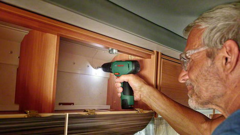 Bosch Home and Garden EasyDrill 1200 Akkus fúrógép 12 V 2. akkuval, Hordtáskával, Töltővel 4. kép