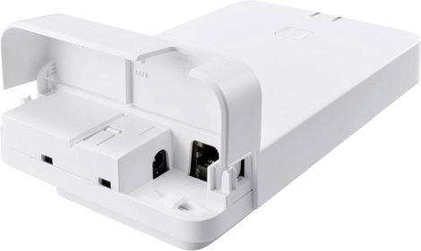Auerswald COMfortel WS-500M DECT/VoIP bázisállomás Mellékágak száma: 250 ISDN csatlakozók száma (S0) 4. kép