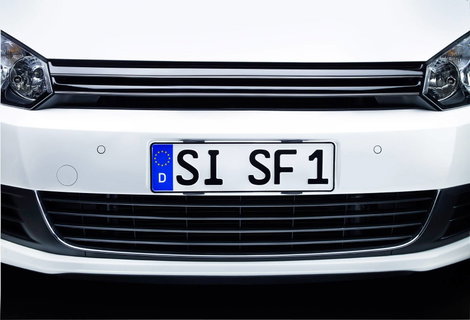 Műanyag keret nélküli rendszámtartó, fekete, HP Autozubehör Simple-Fix 2. kép
