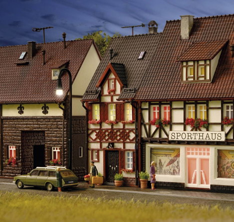 Vollmer 43673 H0 Favázas ház a Bahnhofstrasse 17. szám alatt 2. kép
