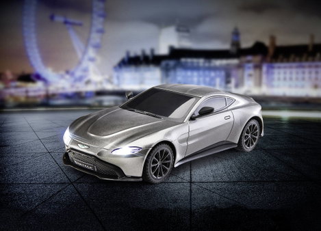 Revell Control 24658 Aston Martin Vantage 1:24 RC kezdő modellautó Elektro Közúti modell 4. kép