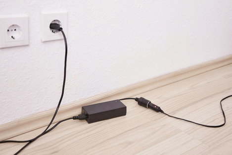 AEG 10698 KA6 Feszültségváltó 72 W 1 db Kimeneti feszültség=12 V Üzemi feszültség=230 V 6 A 18. kép