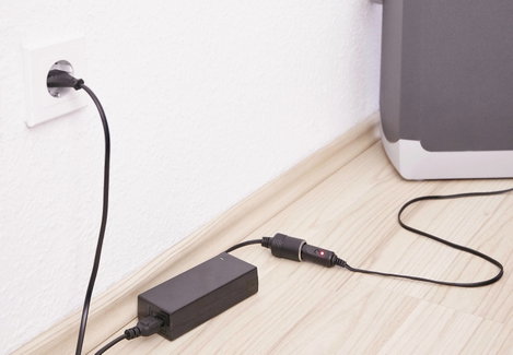 AEG 10698 KA6 Feszültségváltó 72 W 1 db Kimeneti feszültség=12 V Üzemi feszültség=230 V 6 A 19. kép
