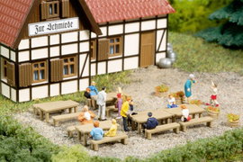 Auhagen 44650 N Au padok, asztalok