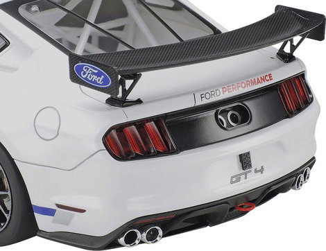 Ford Mustang GT4 autómodell építőkészlet 1:24, Tamiya 300024354 5. kép