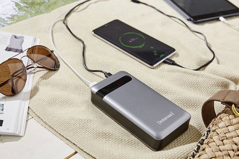 Intenso PD20000 Powerbank 20000 mAh Quick Charge 3.0, Power Delivery 3.0 LiPo Fekete állapotjelző 4. kép