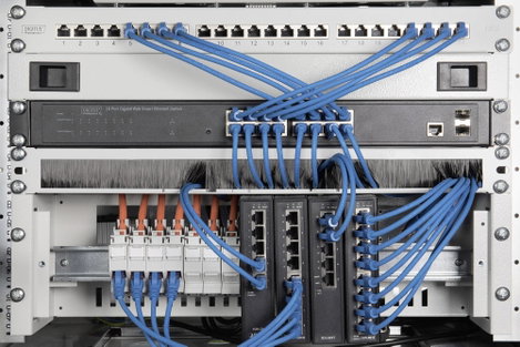 Digitus DN-97660 19 coll Hálózati szekrény kefés vezetőléc 1 ME Szürke, Élénk szürke (RAL 7035) 2. kép