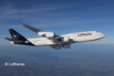Revell 03891 Boeing 747-8 Lufthansa New Livery Repülőmodell építőkészlet 1:144