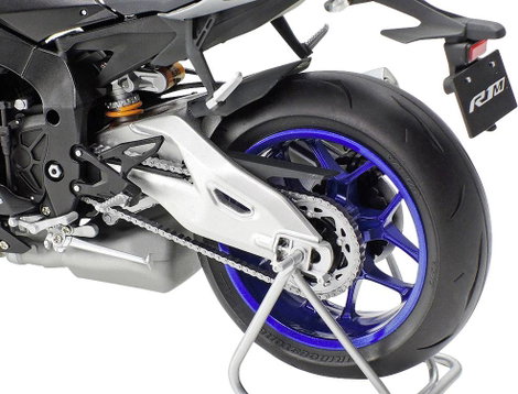 Tamiya 300014133 Yamaha YZF-R1M Motorkerékpár építőkészlet 1:12 15. kép