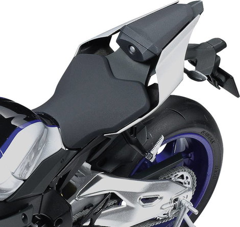 Tamiya 300014133 Yamaha YZF-R1M Motorkerékpár építőkészlet 1:12 4. kép