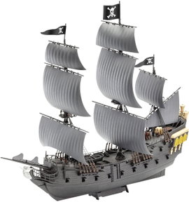 Revell 05499 Black Pearl Hajómodell építőkészlet 1:150