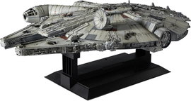 Revell 01206 Star Wars Bandai Millennium Falcon Perfect Grade Sci-Fi építőkészlet 1:72