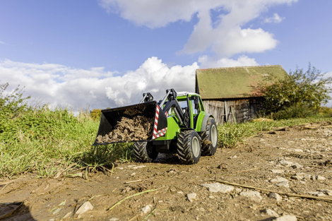 Carson Modellsport 907347 RC Traktor mit Frontlader 1:16 RC funkció modell Elektro Mezőgazdasági jár 2. kép