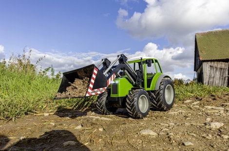 Carson Modellsport 907347 RC Traktor mit Frontlader 1:16 RC funkció modell Elektro Mezőgazdasági jár 6. kép