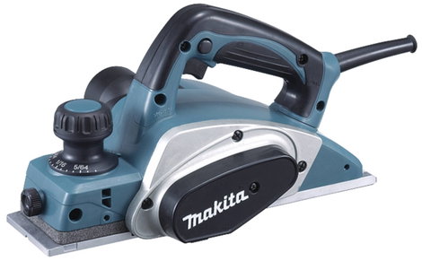 Makita Elektromos gyalu Gyaluszélesség: 82 mm 620 W Hajtási mélység (max.): 9 mm 2. kép
