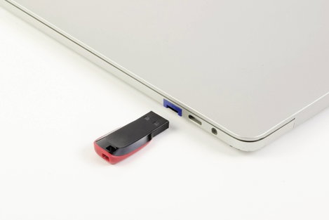 USB port zár, 6 részes készlet 1 kulccsal, ezüst/kék, Renkforce RF-4714586 3. kép