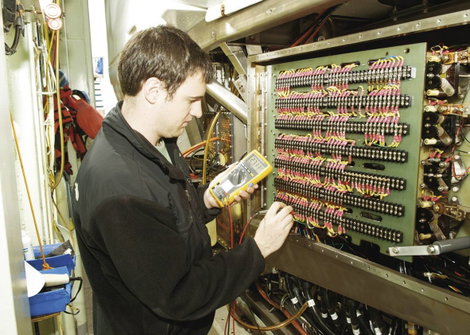 Digitális multiméter, mérőműszer 10A AC/DC Fluke 77-4/EUR 3. kép