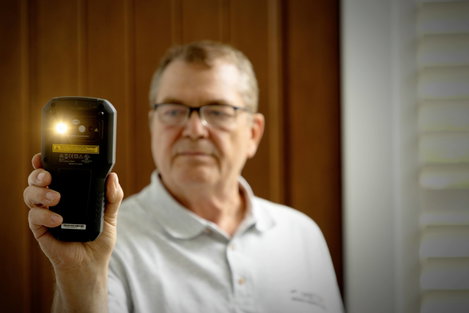 Anyagnedvesség mérő beépített hőkamerával, FLIR MR265 7. kép